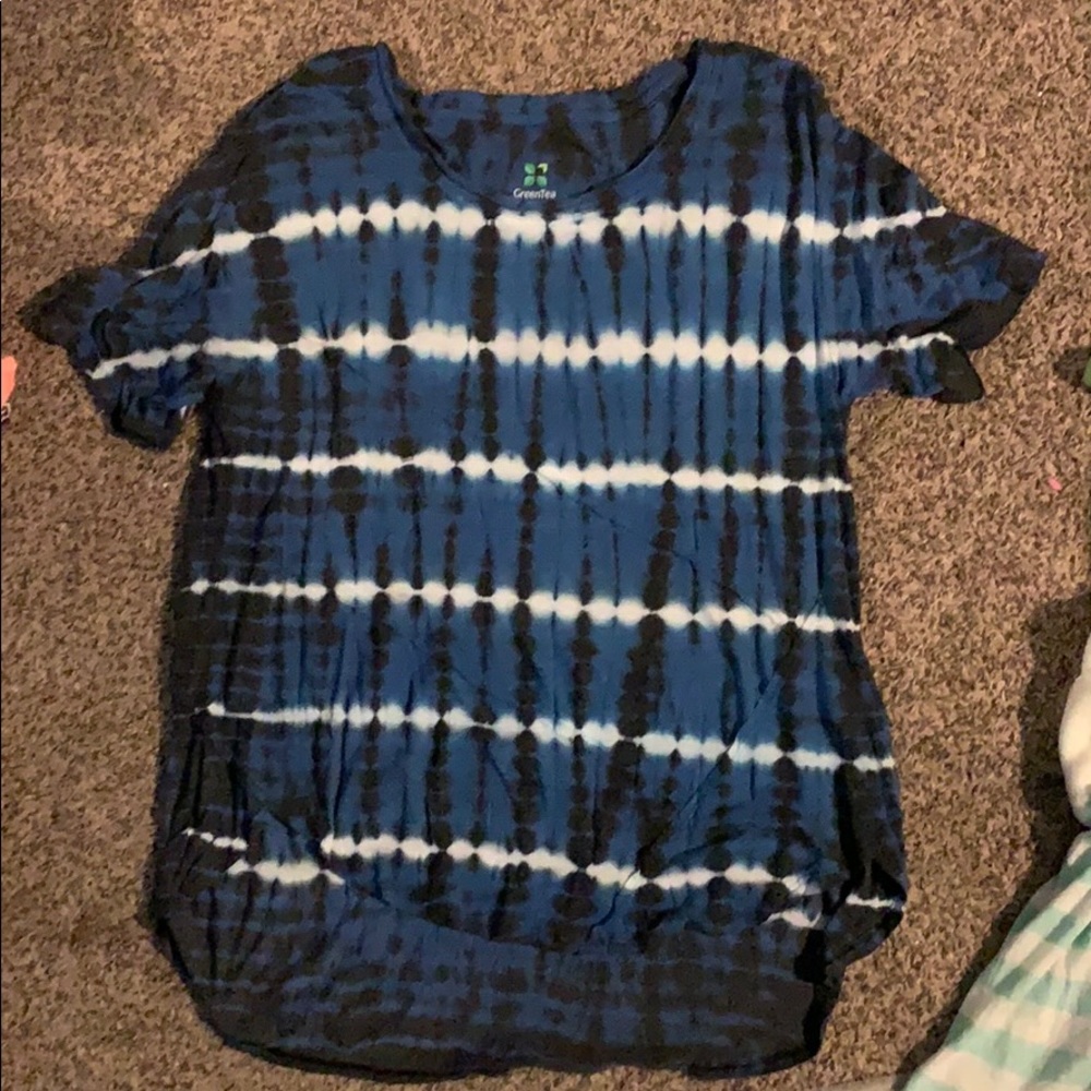 Tie die shirt